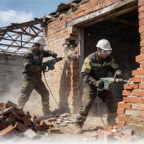 Демонтаж кирпичного гаража