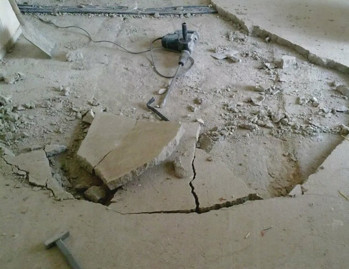 <span style="font-weight: bold;">Демонтаж наливного пола</span>