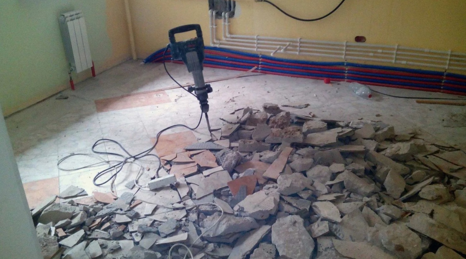 <span style="font-weight: bold;">Демонтаж стяжки пола&nbsp;</span>
