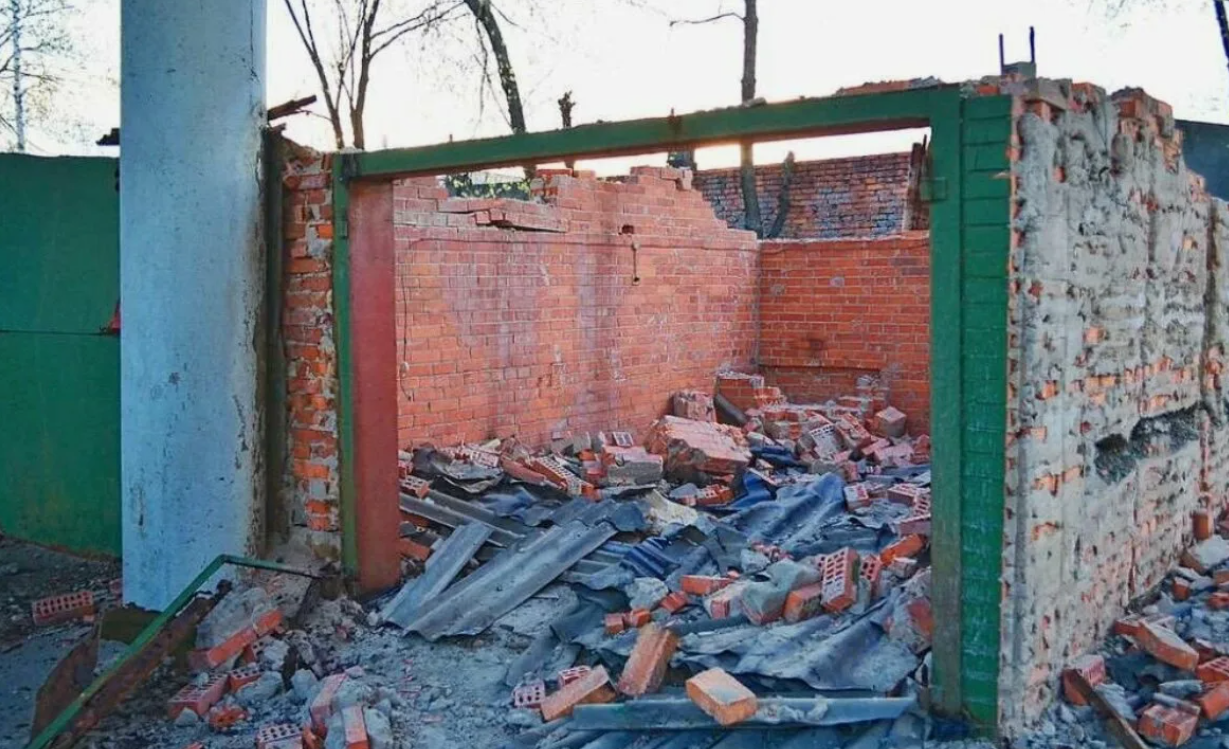 <span style="font-weight: bold;">Демонтаж гаражей</span> 